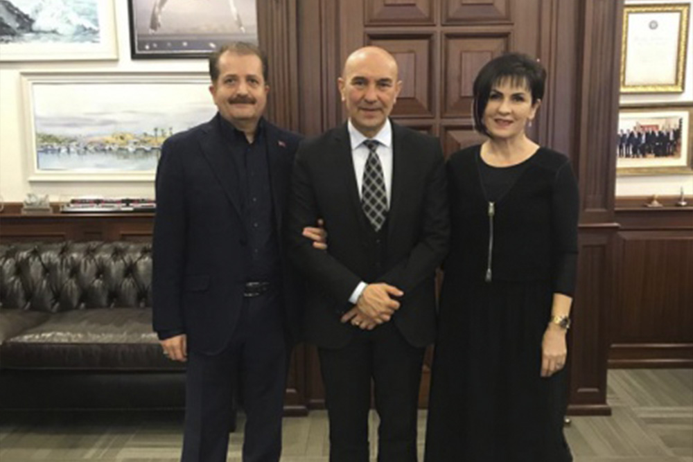 NLP Lideri, İzmir Büyükşehir Belediye Başkanı Tunç Soyer ve Sevda Kangal Kılınç